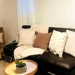 Private Chicago Garden Unit 1Br/1Ba